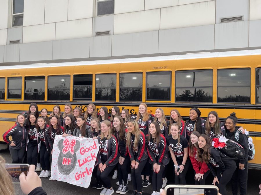North Hills Competitive Cheerleading Team Departs for Florida